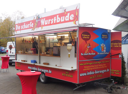 img-doppelwagen-scharfe-wurstbude-eiskalte-....jpg