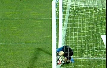 valdes_gol_fantasma.jpg