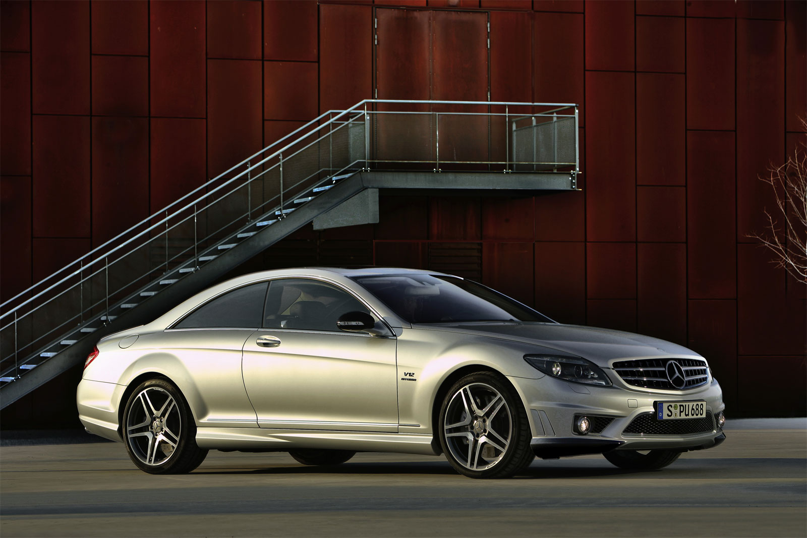 cl65amg08_011600.jpg