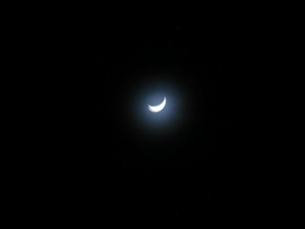 der_mond_um_20.jpg
