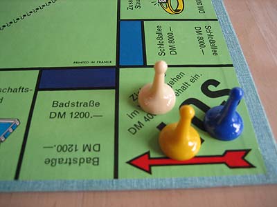 monopoly_spielstart_los.jpg