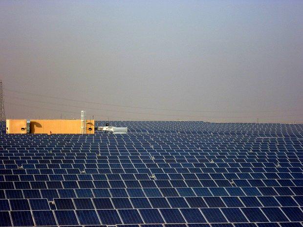 phoenix-solar-module-field-in-saudi-arabia_-....jpg