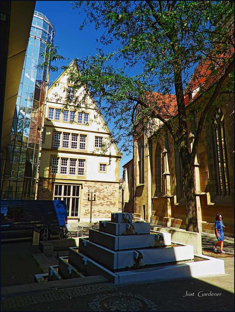 rund-um-die-stiftskirche-01.jpg