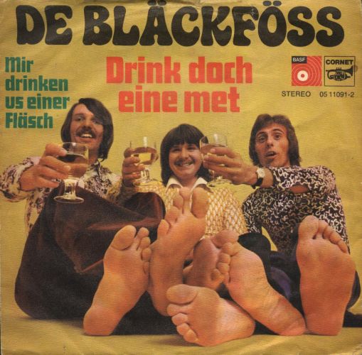 blaeckfoessdrink.jpg