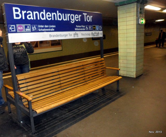 brandenburgertorb.jpg