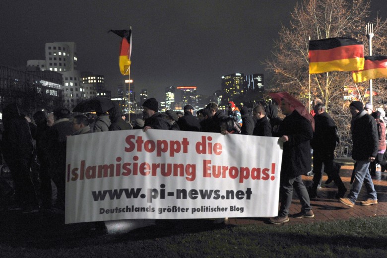 aktion-abendspaziergang-in-duesseldorf.jpg