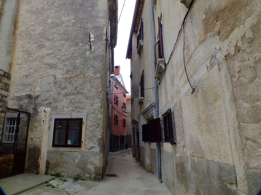 gasse_kroatien02.jpg