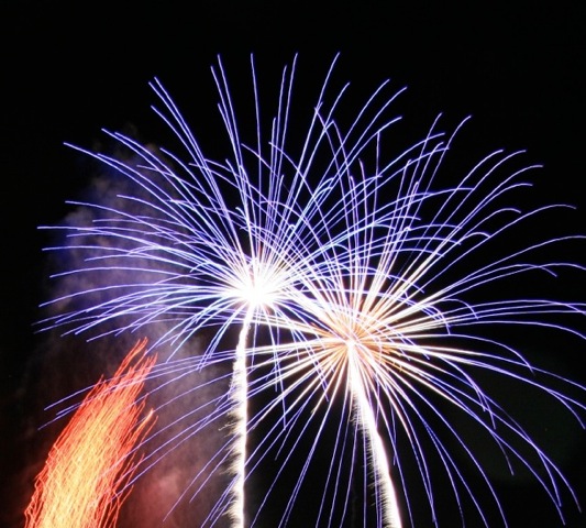 feuerwerk_blau2.jpg